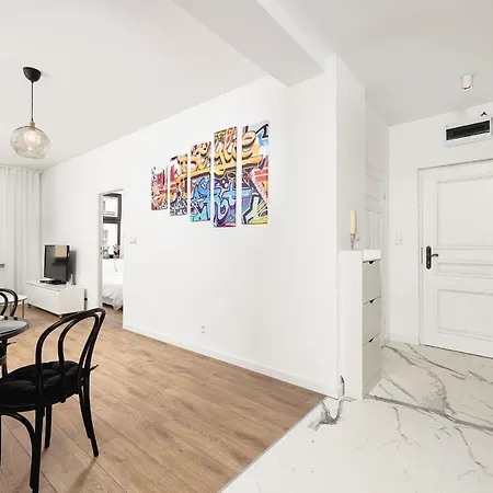 Lumina I 2-room Near Fabryczna Station * Łódź