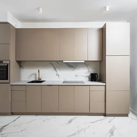 Apartament Lumina 2-room Near Fabryczna