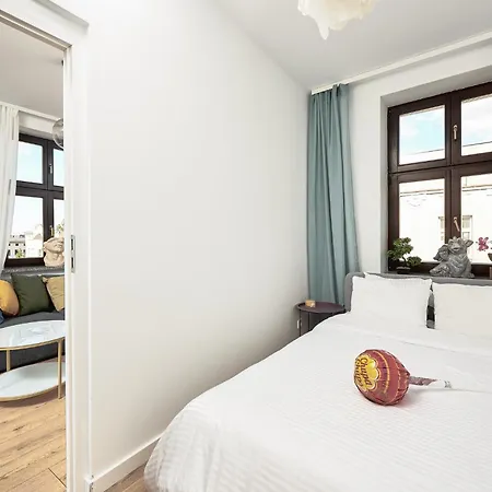 Lumina I 2-room Near Fabryczna Station * Łódź