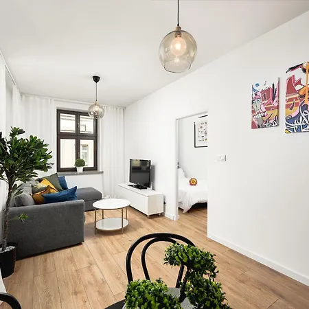 Lumina I 2-room Near Fabryczna Station * Łódź