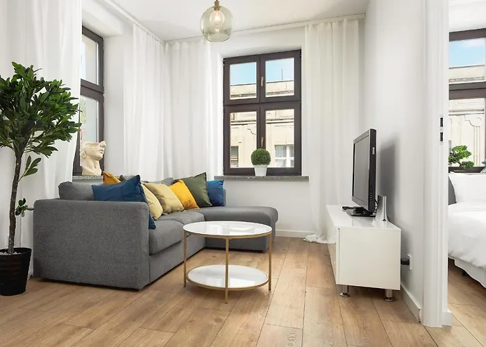 Lumina 2-room Near Fabryczna Lejlighed *