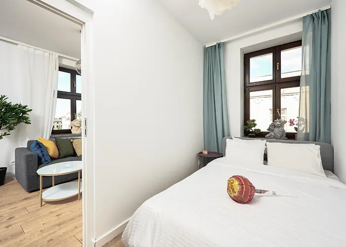 Lumina 2-room Near Fabryczna * Łódź